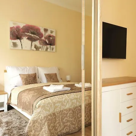 Aphrodite Aparthotel